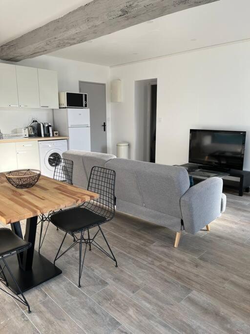 Appartement Centre De Guécélard Eksteriør billede